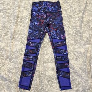 Ivivva by lululemon leggings, mesh and floral, size 6